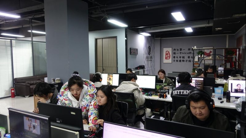 VI手册尺寸印刷报价全解析：尺寸标准与印刷成本揭秘